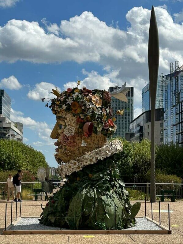 Four seasons (printemps), Philipp Haas, Les Extatiques, La Défense