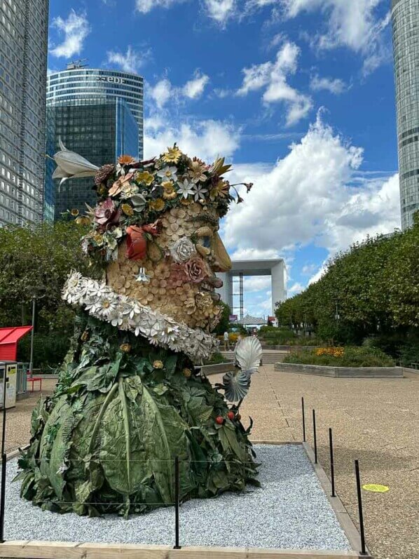 Four seasons (printemps), Philipp Haas, Les Extatiques, La Défense