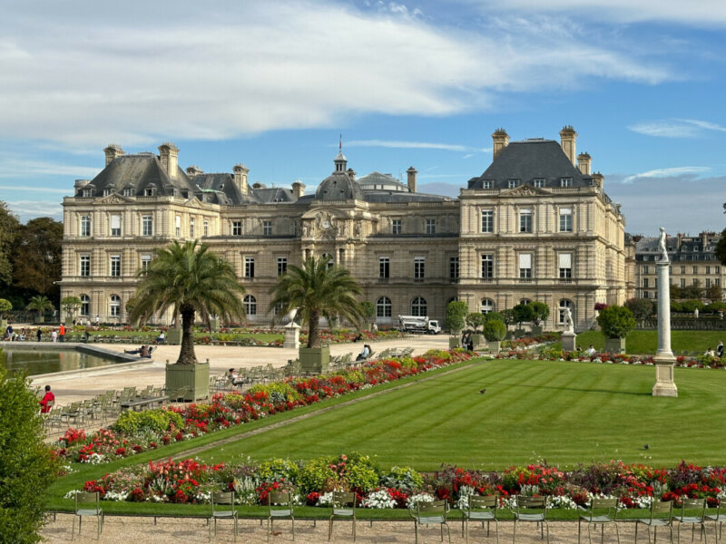 En été dans le Jardin du Luxembourg, Paris 6e (75)